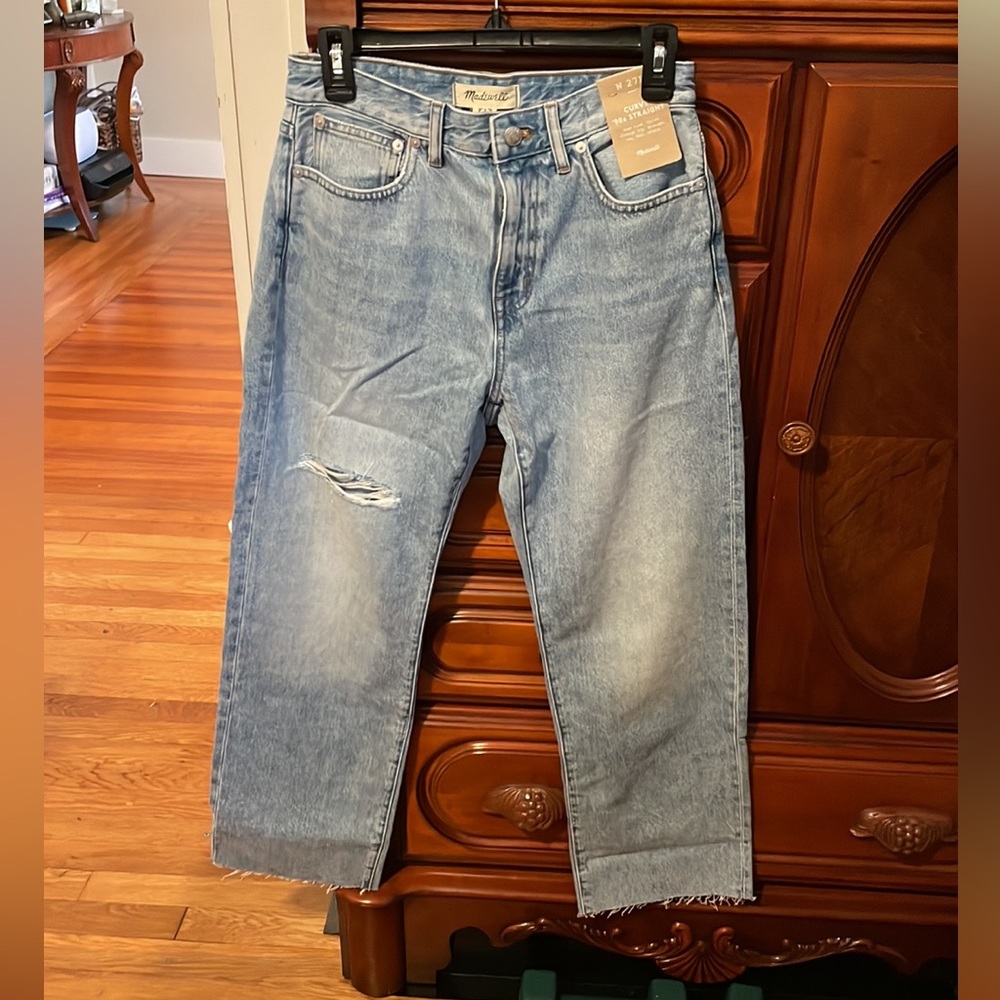 Madewell Curvy 90’s Straight Jeans in Revoir Wash - Picture 3 of 15